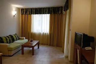 Avalon فندق ساني بيتش