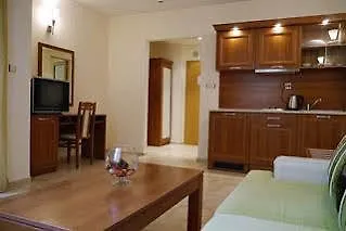 Avalon فندق ساني بيتش