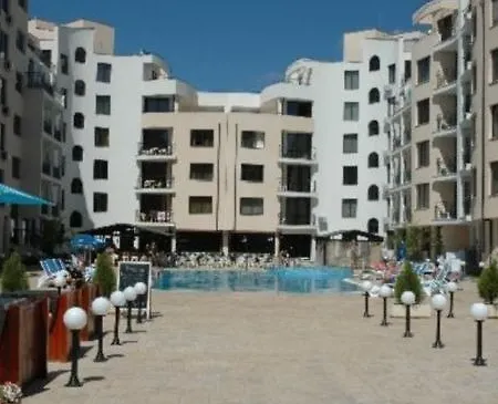 Avalon فندق 3*